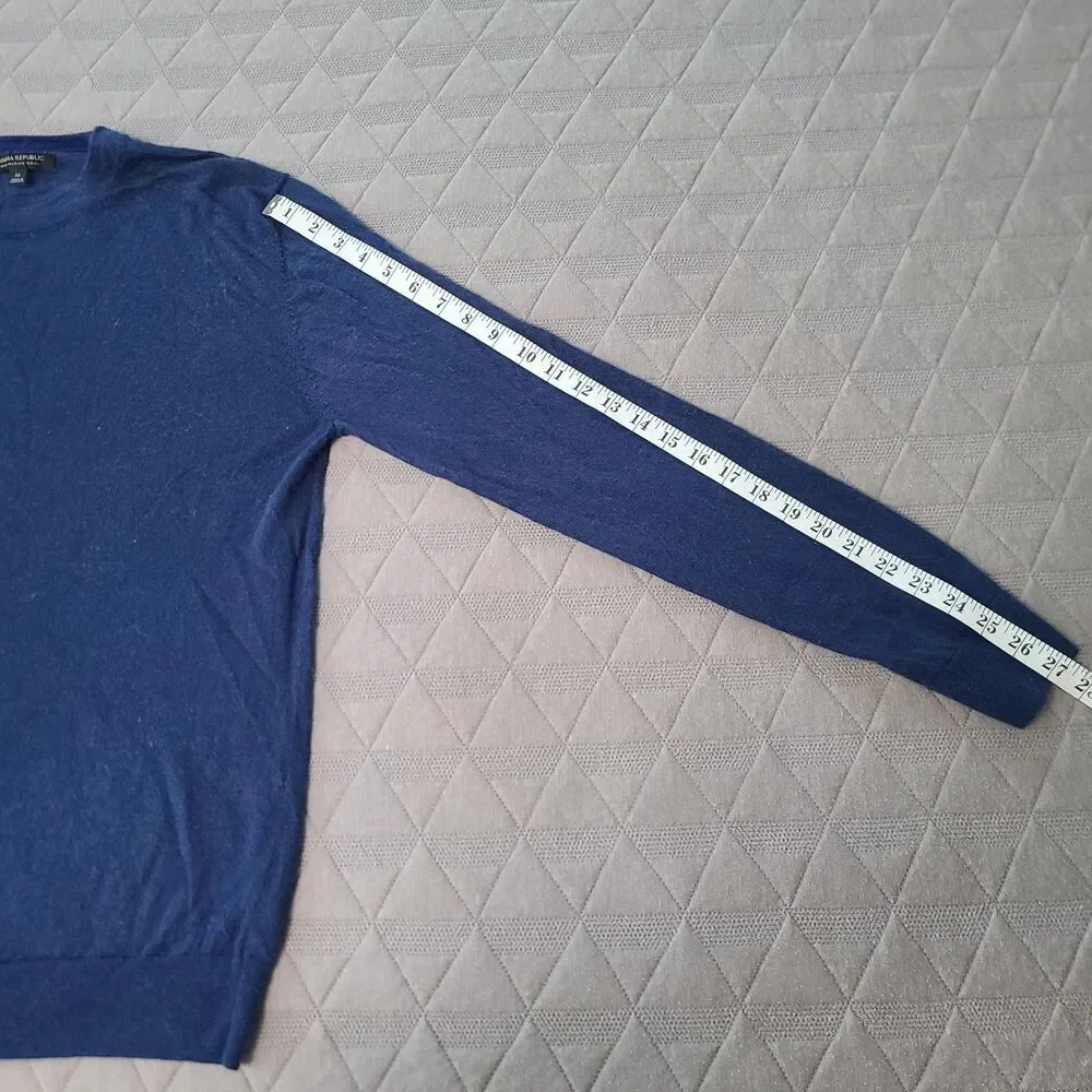 Banana Republic Blue 100% Merino Wool Tight Knit Pullover Sweater Men's Medium